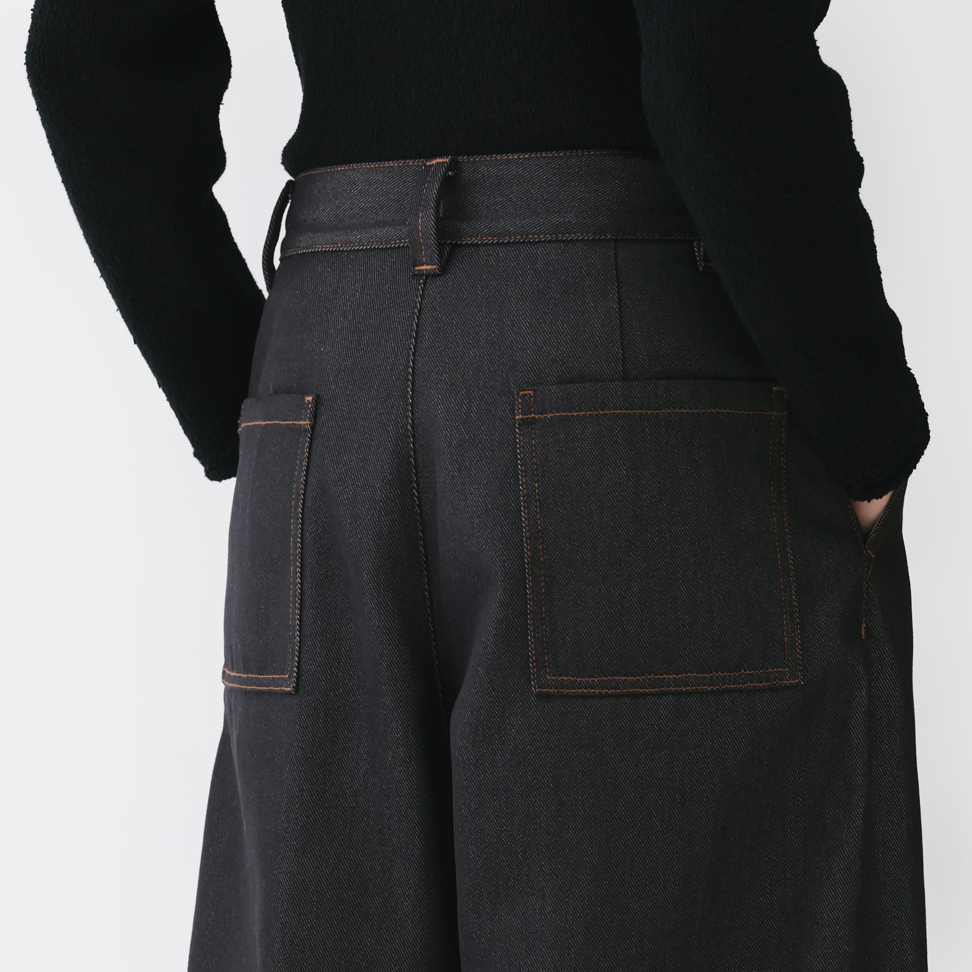 婦人　再生ポリエステルデニムバレルパンツ