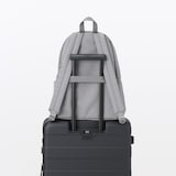 肩の負担を軽くする　撥水　リュックサック