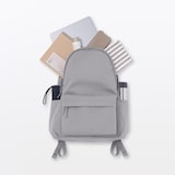 肩の負担を軽くする　撥水　リュックサック