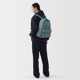 肩の負担を軽くする　撥水　リュックサック