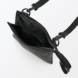 撥水　再生ポリエステル　ミニサコッシュ