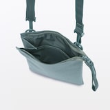 撥水　再生ポリエステル　ミニサコッシュ