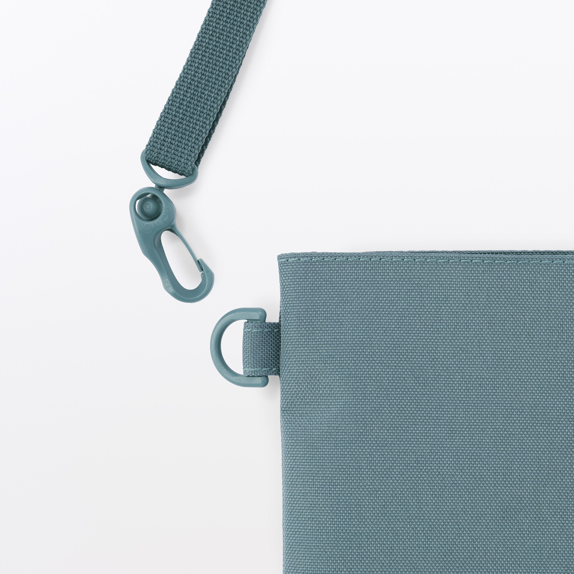 撥水　再生ポリエステル　サコッシュ