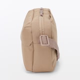 撥水　再生ポリエステル　背面ポケット付き　ショルダーバッグ