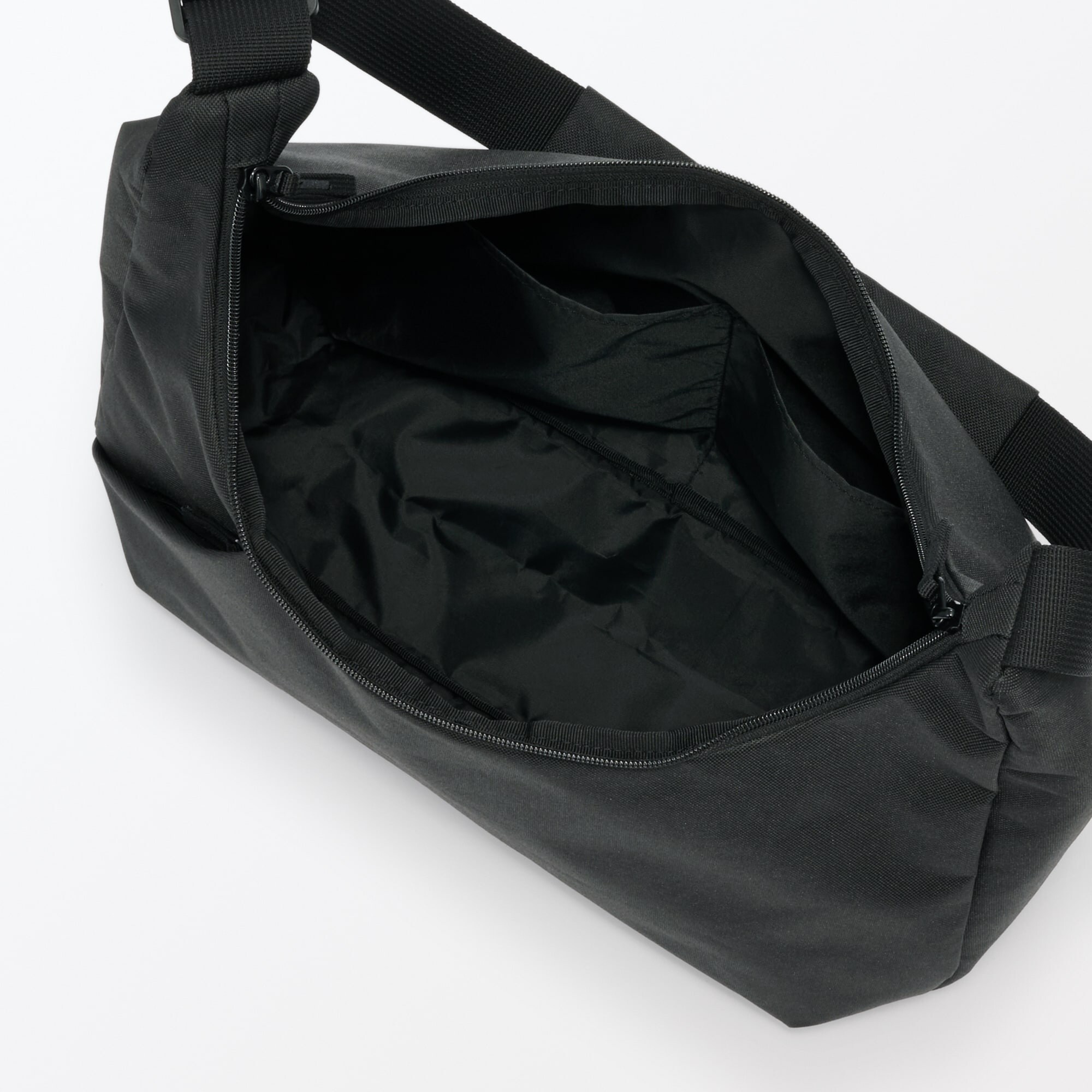 撥水　２ＷＡＹ　ワンショルダー　バッグ