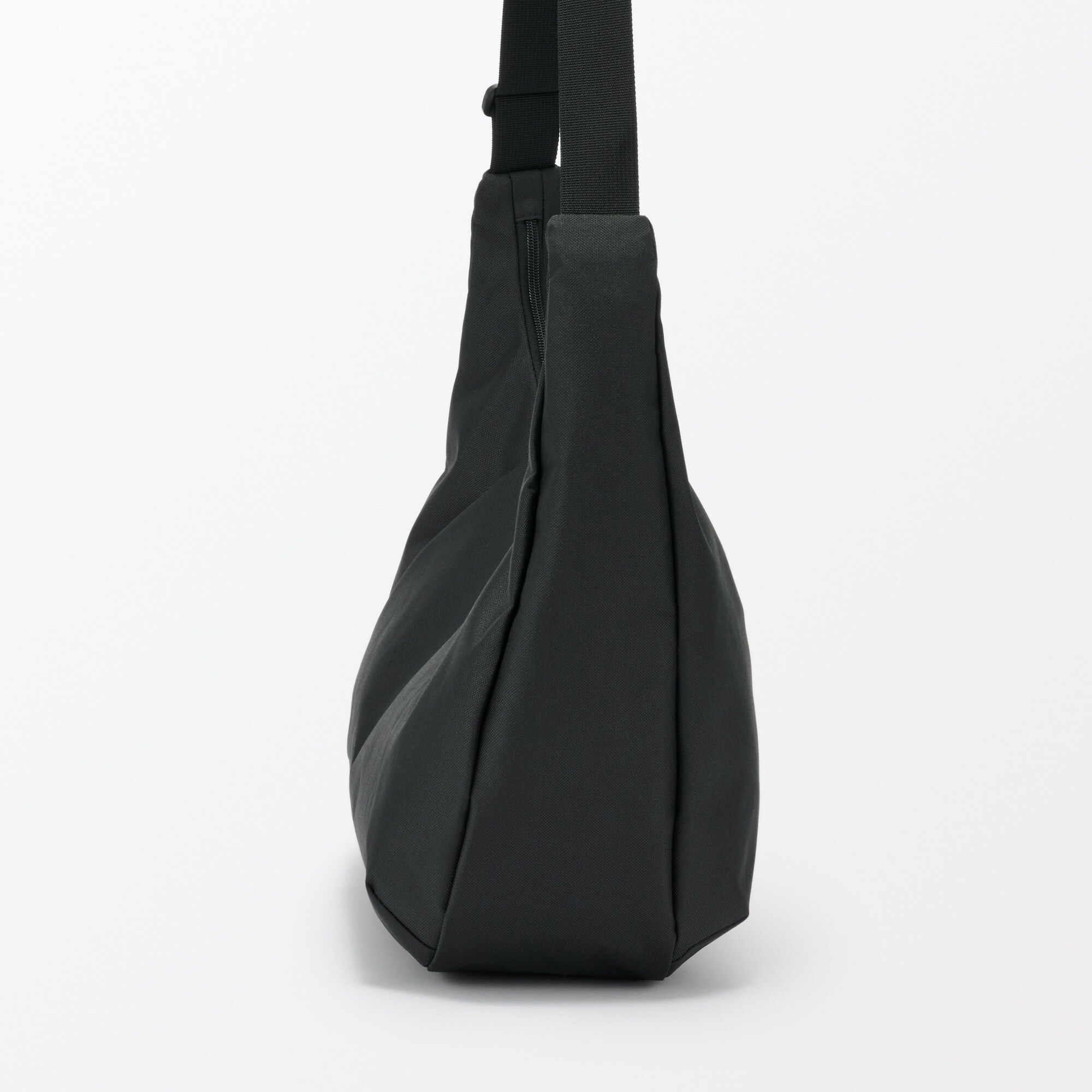 撥水　２ＷＡＹ　ワンショルダー　バッグ