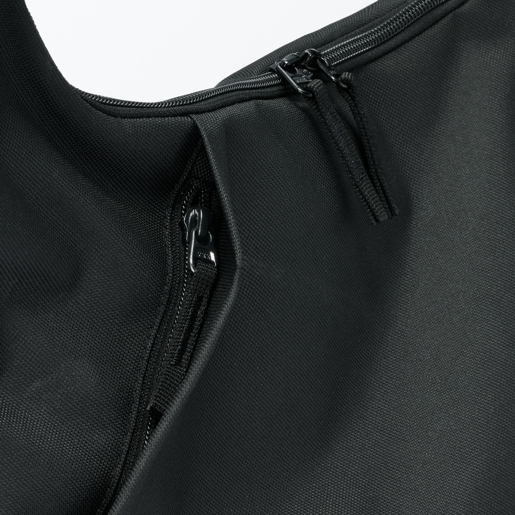 撥水　２ＷＡＹ　ワンショルダー　バッグ