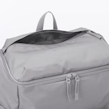 肩の負担を軽くする　撥水　上から開く　リュックサック