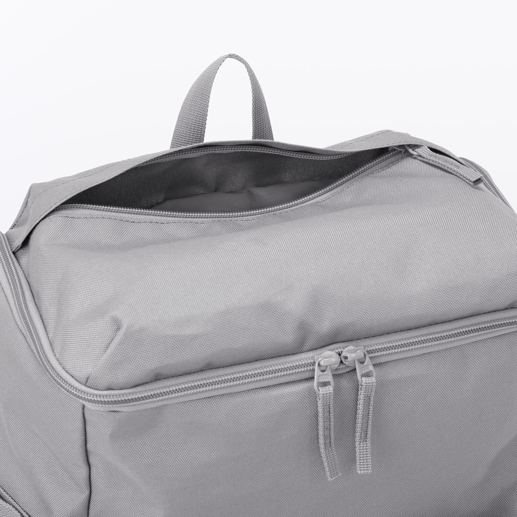 肩の負担を軽くする　撥水　上から開く　リュックサック