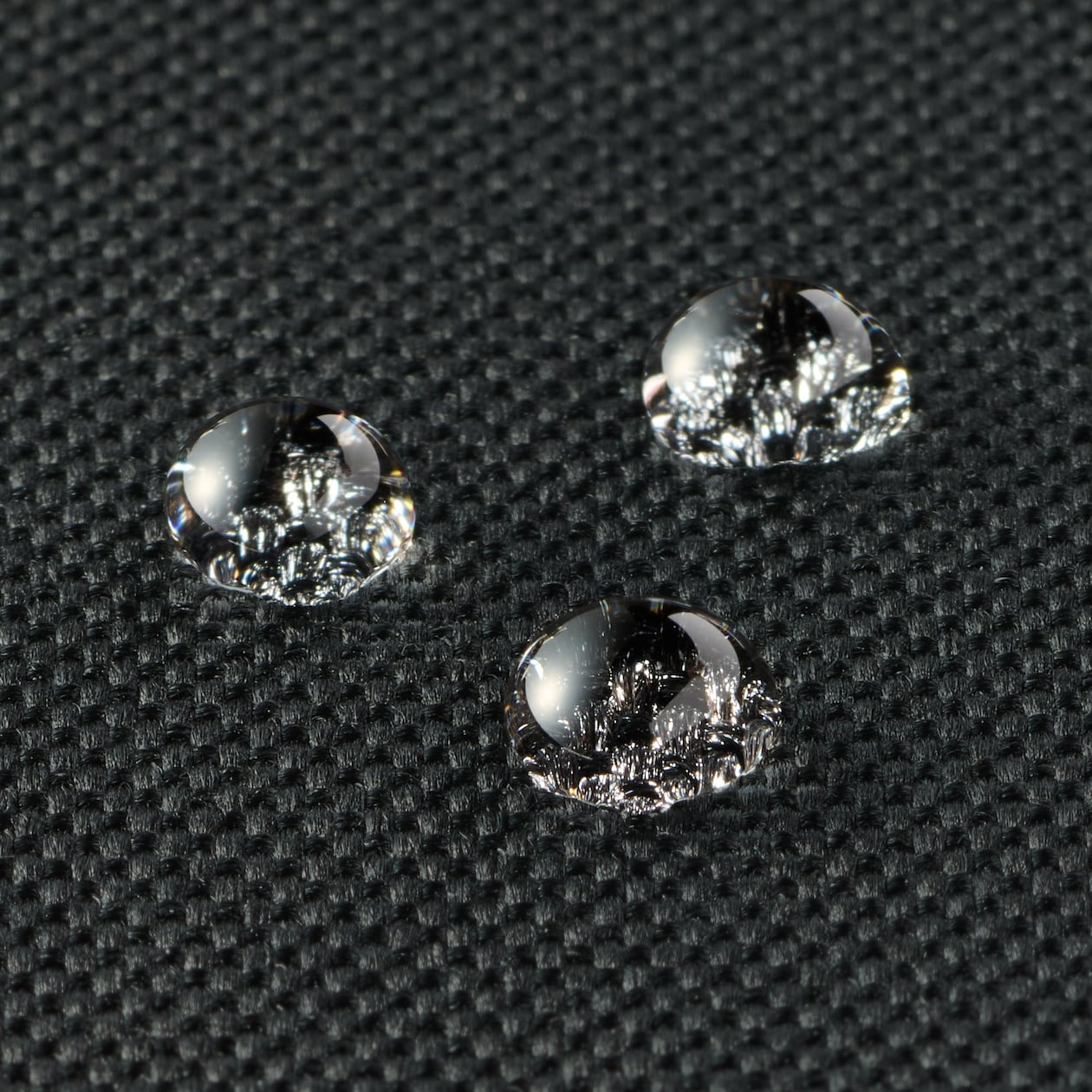 肩の負担を軽くする　撥水　上から開く　リュックサック