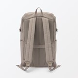 肩の負担を軽くする　撥水　上から開く　リュックサック