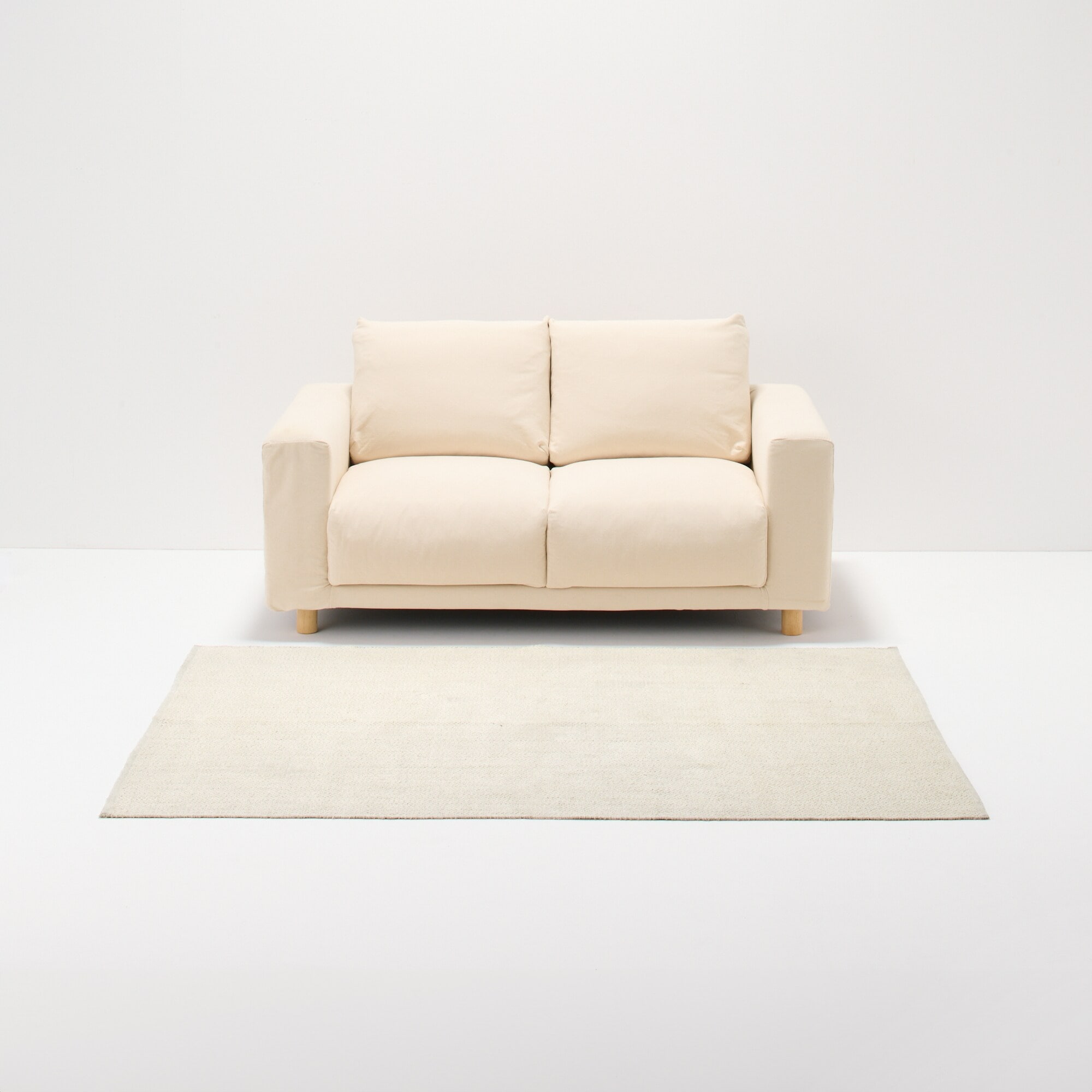 綿　手織りラグ　１４０×１９５ｃｍ