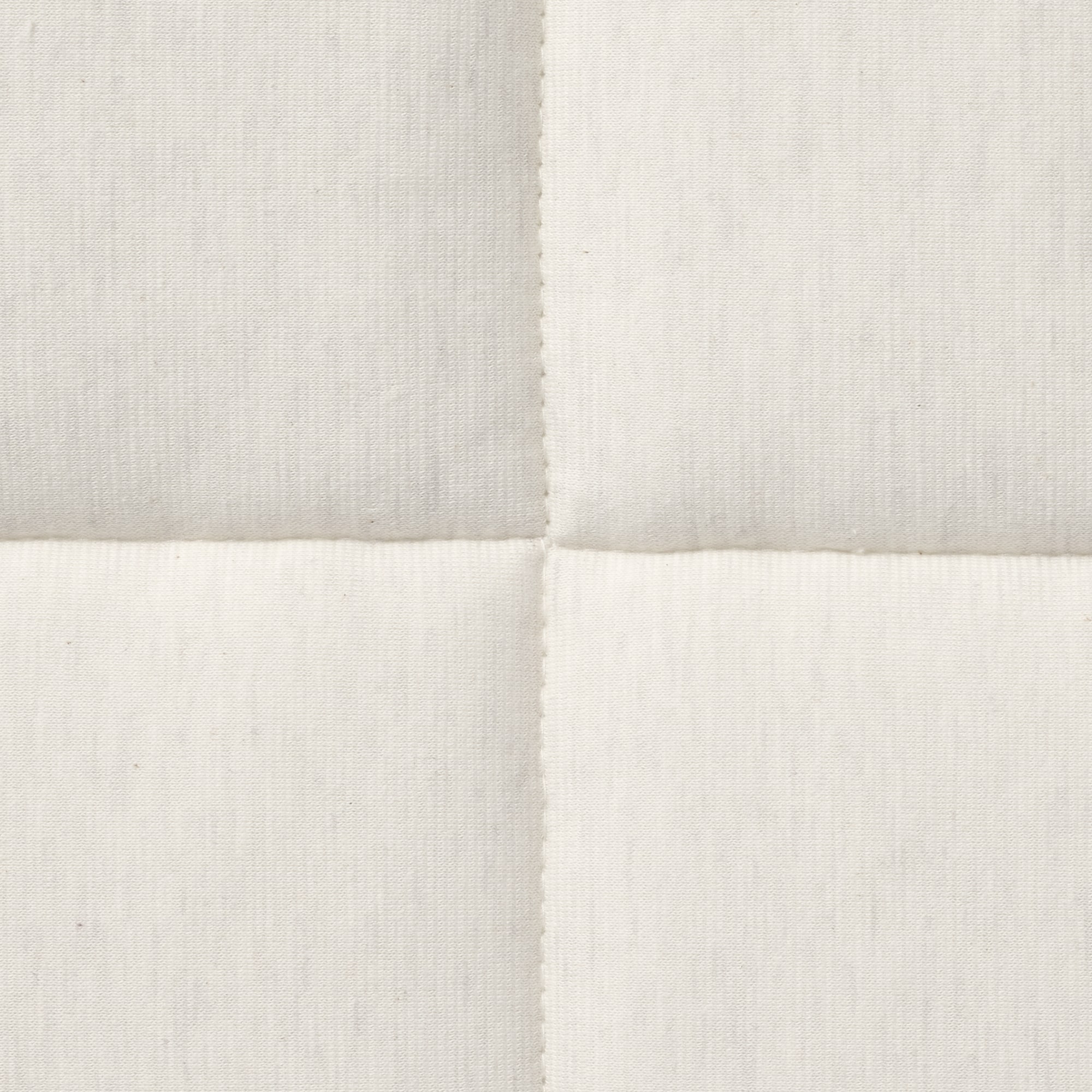 ひんやり綿　キルティングラグ