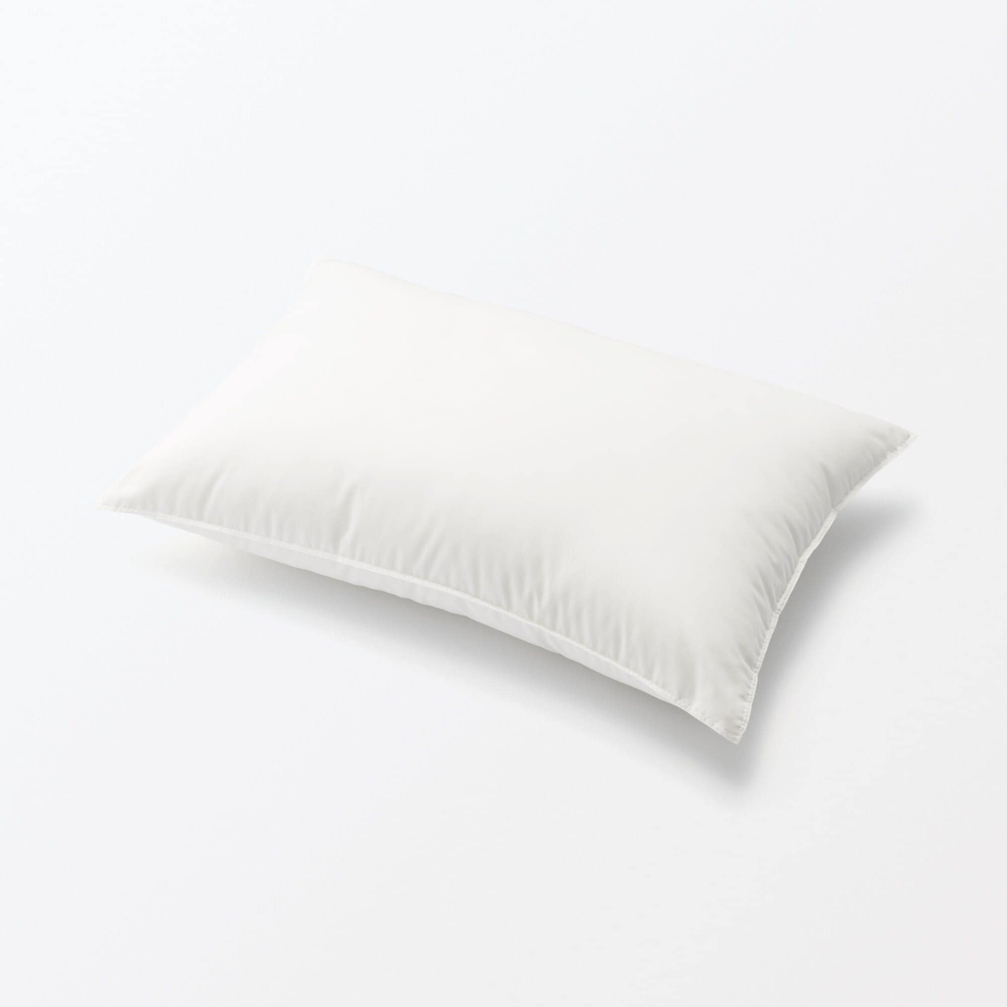 防ダニ　洗えて乾きやすい　ふんわりやわらかまくら　５０×７０ｃｍ