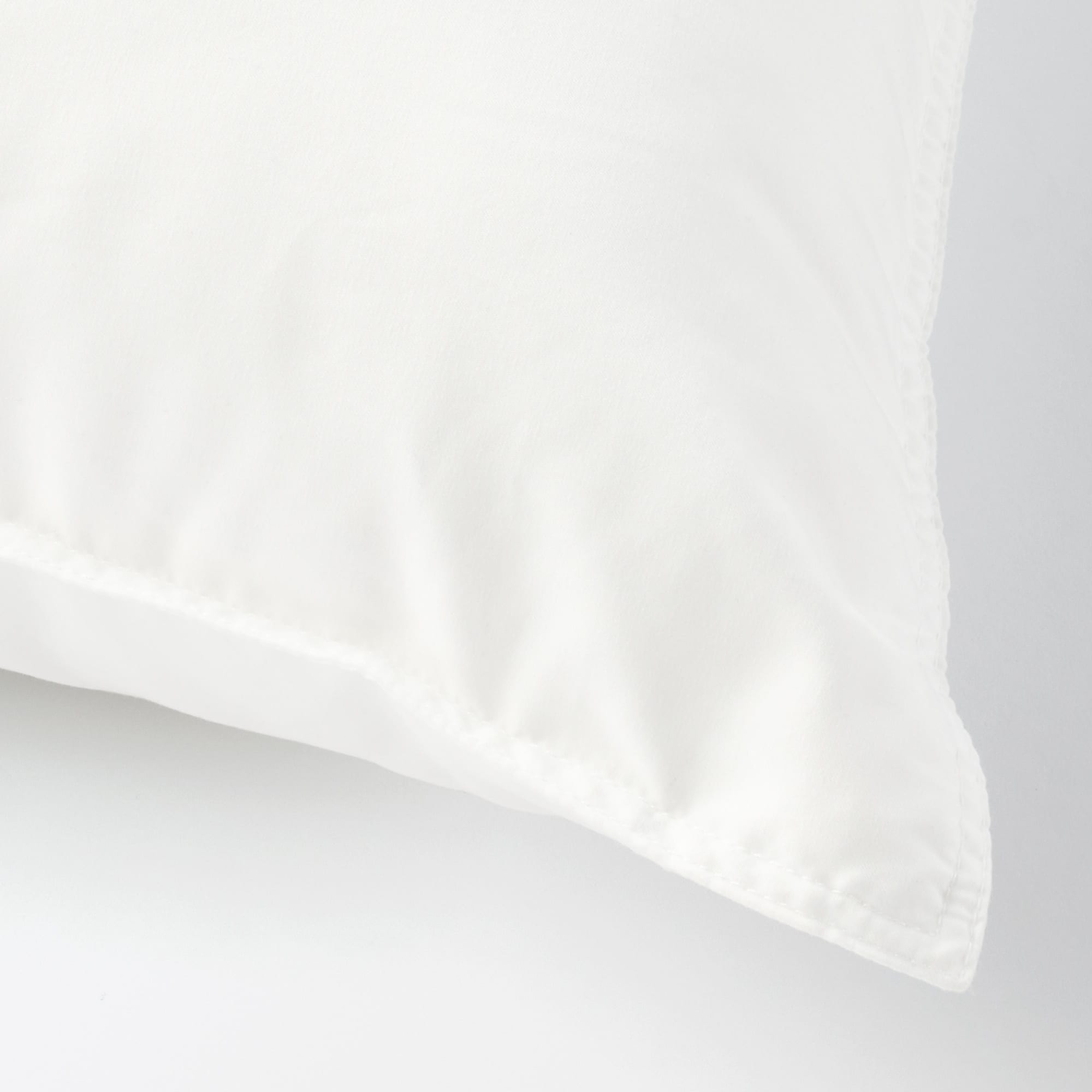 防ダニ　洗えて乾きやすい　ふんわりやわらかまくら　５０×７０ｃｍ