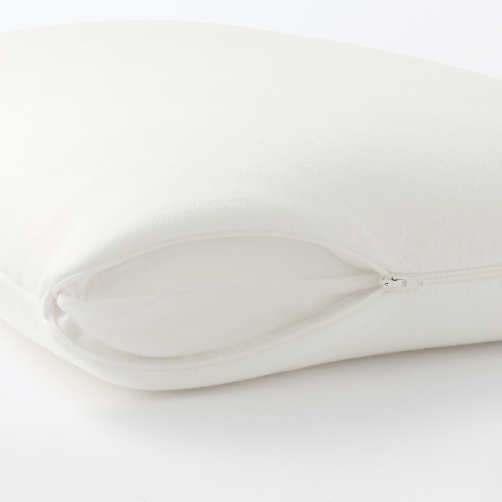 カバーが洗える　頭を支えるふっくらまくら　低め　４０×６０ｃｍ