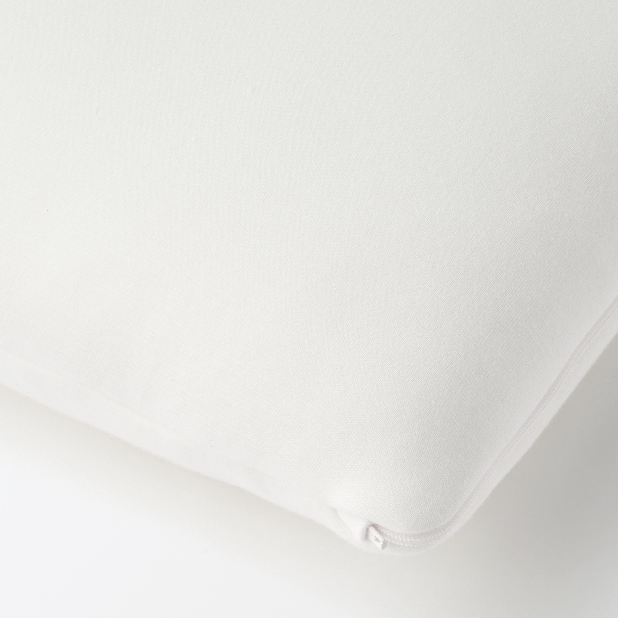 カバーが洗える　頭を支えるふっくらまくら　低め　４０×６０ｃｍ