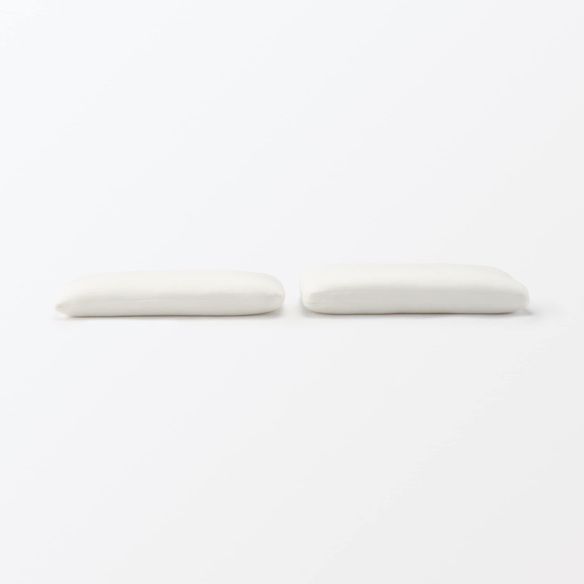 カバーが洗える 頭を支えるふっくらまくら 低め 40×60cm | 無印良品