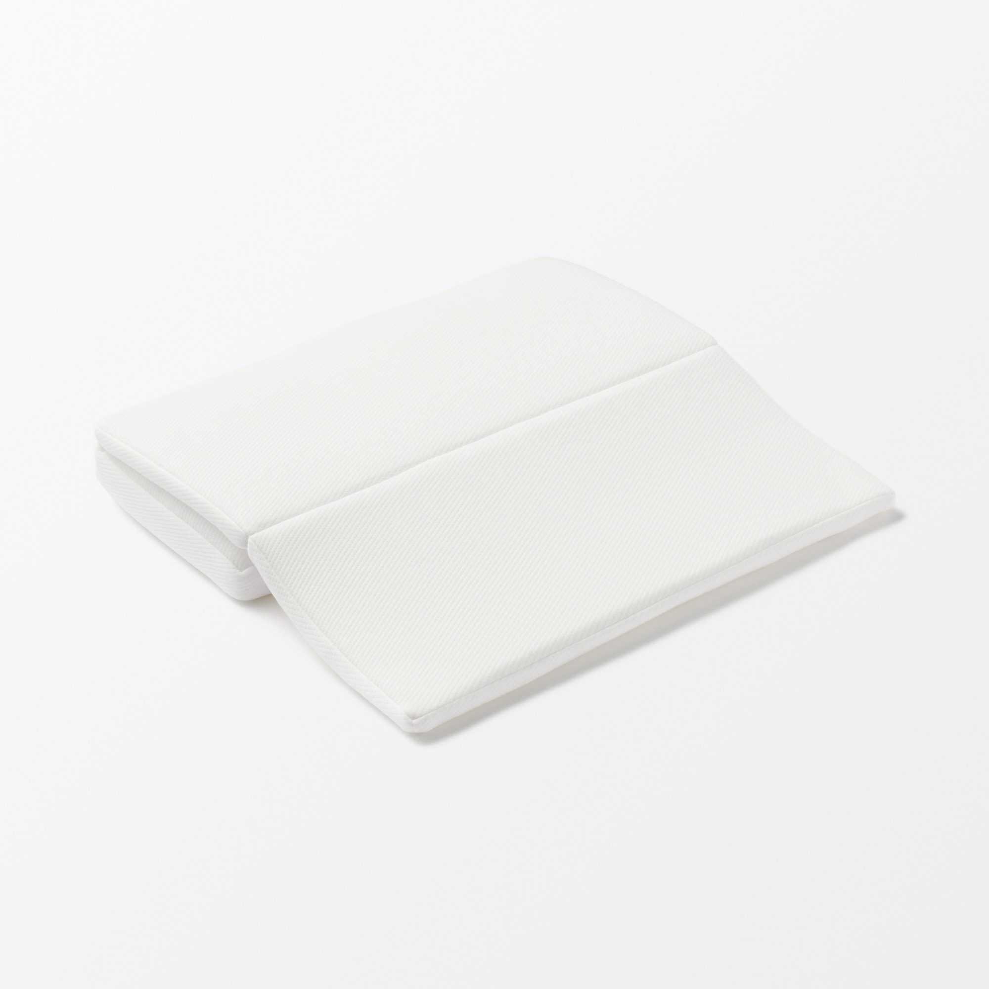 折りたたみ式　高さが調整できるまくら