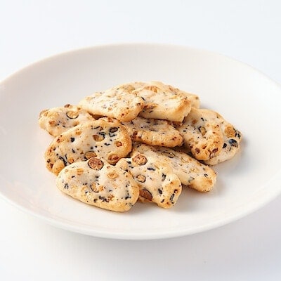 黒豆おかき　３７ｇ