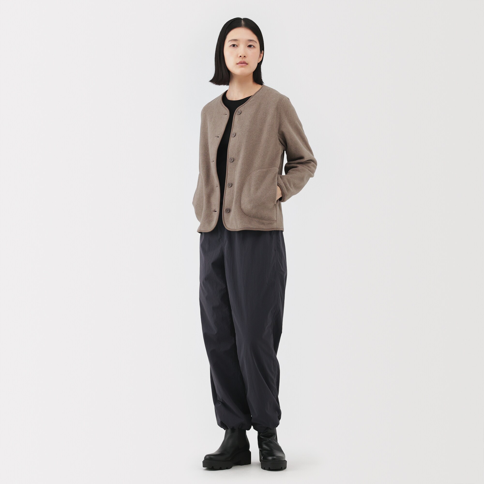 婦人　素材に還るフリースカーディガン