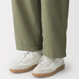 婦人　柔らかい中敷を使用した　コンビネーションスニーカー