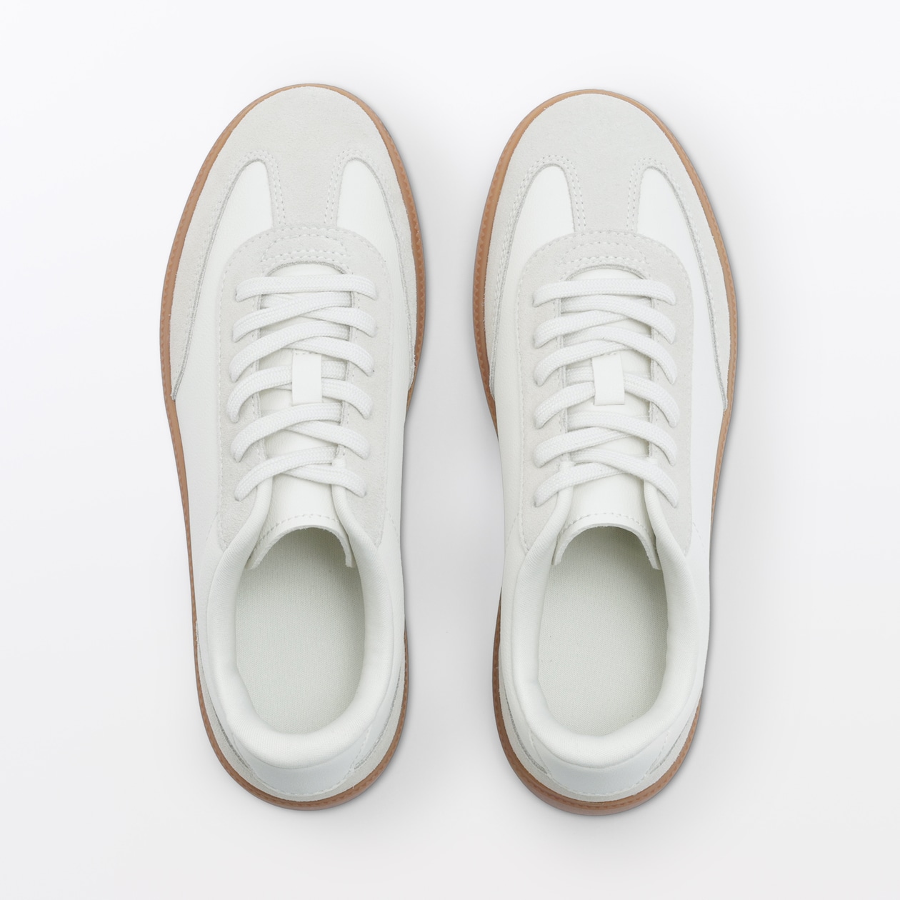 婦人　柔らかい中敷を使用した　コンビネーションスニーカー