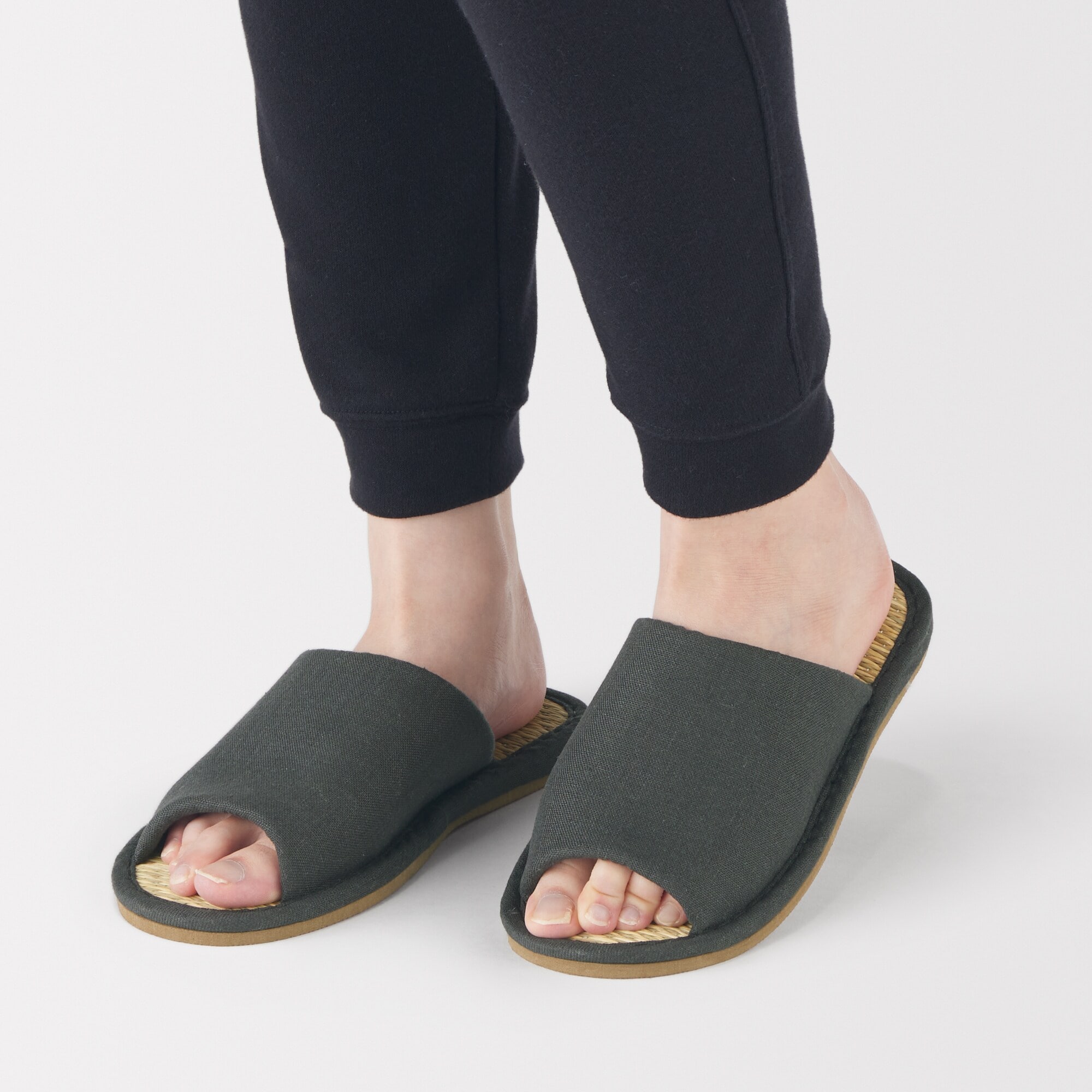 イ草スリッパ・前あき