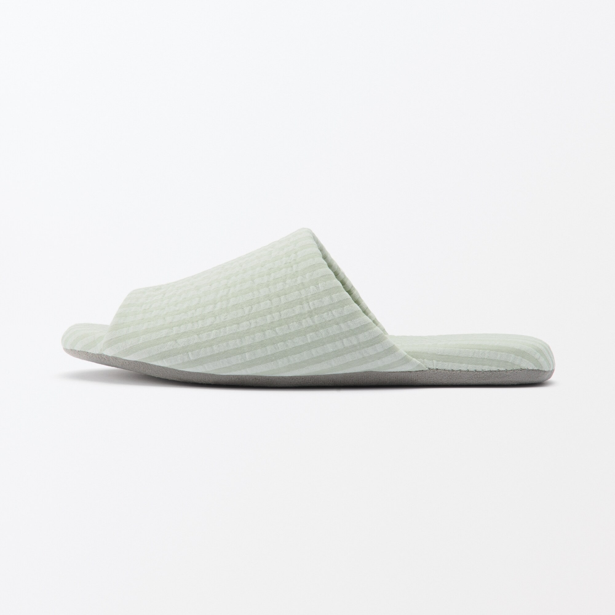 綿サッカー織　履き心地やわらか足なりスリッパ