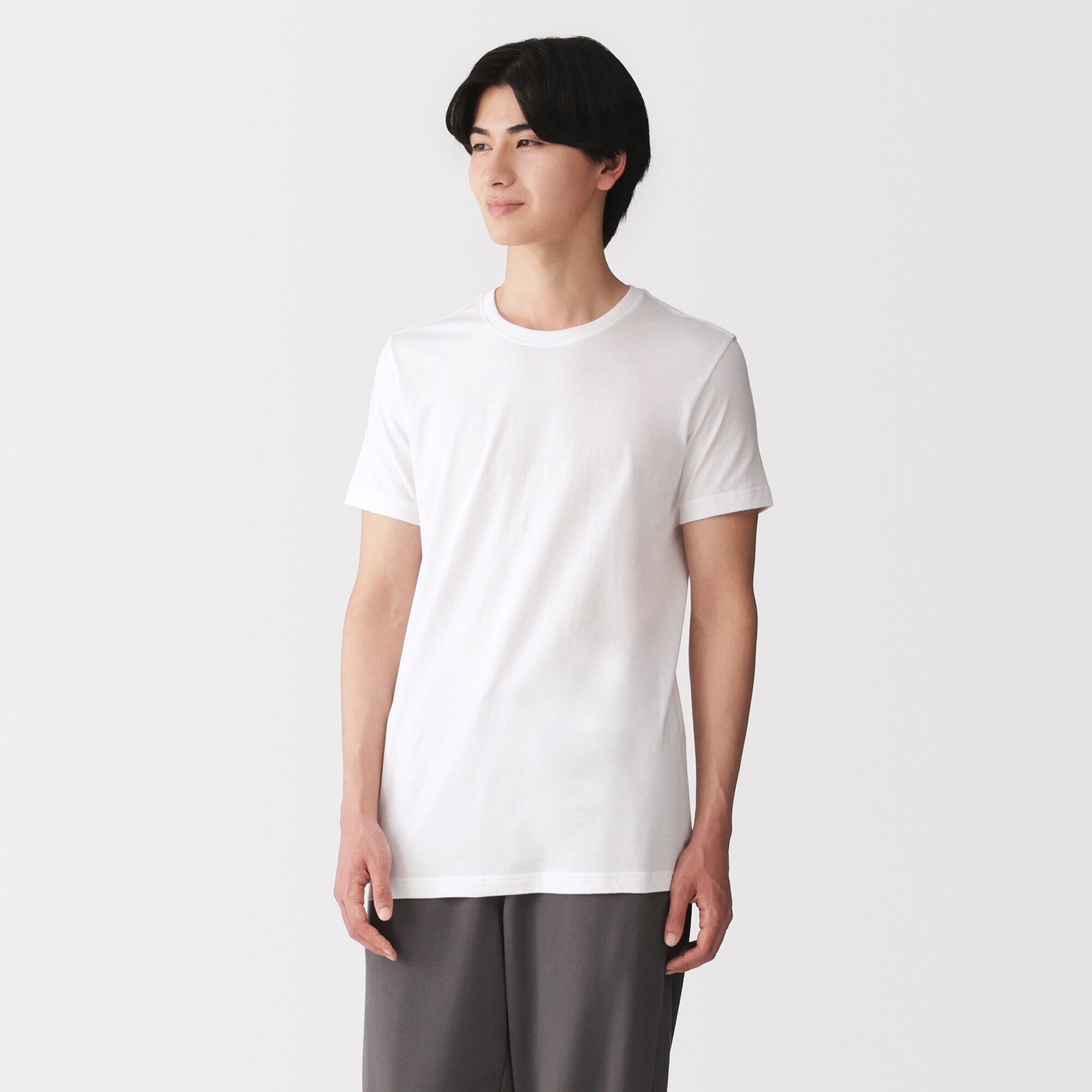 紳士　脇に縫い目のない　２枚組　クルーネック半袖Ｔシャツ