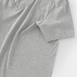紳士　脇に縫い目のない　２枚組　Ｖネック半袖Ｔシャツ（再生コットン）