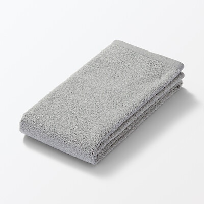 やわらか薄手スポーツタオル　４０×１１０ｃｍ