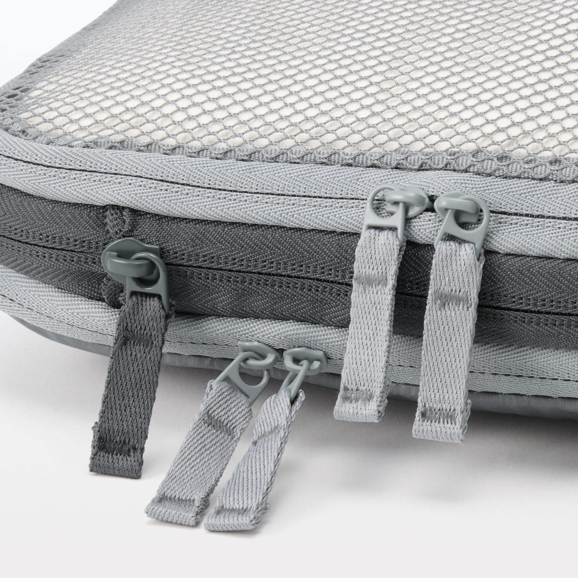 再生ポリエステル仕分けケース圧縮タイプ