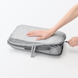 再生ポリエステル仕分けケース圧縮タイプ