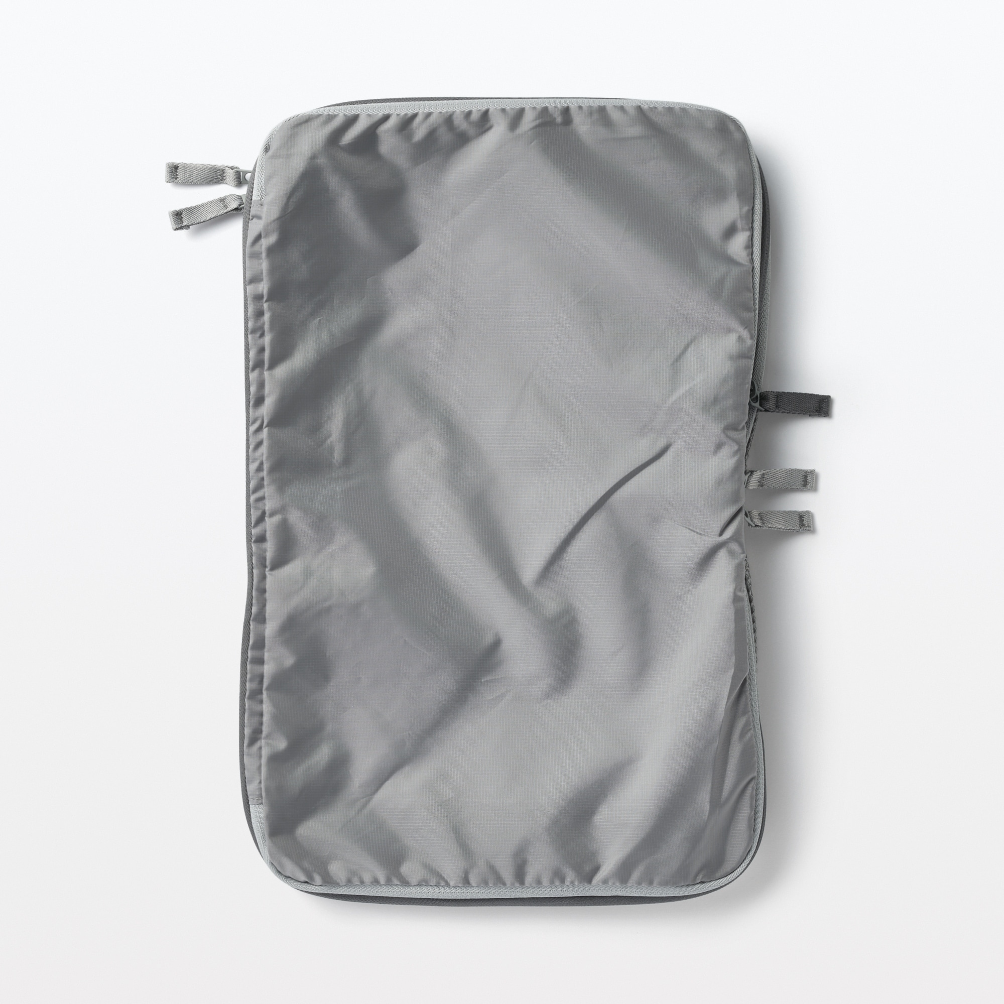 再生ポリエステル仕分けケース圧縮タイプ