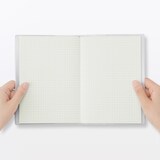 月曜始まりマンスリー／ウィークリースケジュール帳・２０２６年８月始まり