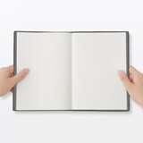 月曜始まりマンスリー／ウィークリースケジュール帳・２０２６年８月始まり