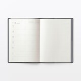 月曜始まりマンスリー／ウィークリースケジュール帳・２０２６年８月始まり