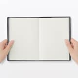 月曜始まりマンスリー／ウィークリースケジュール帳・２０２６年８月始まり