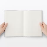 月曜始まりバーチカルスケジュール帳・２０２６年８月始まり