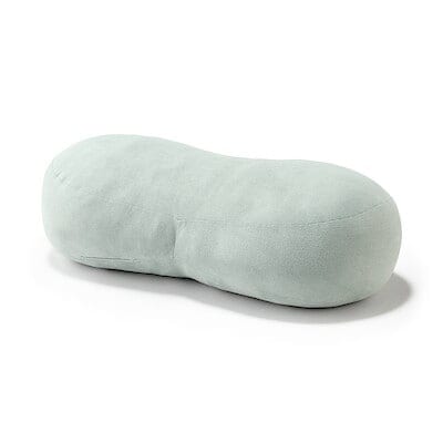 背当てにもなるやわらかマルチミニクッション　４９×２２×１５ｃｍ