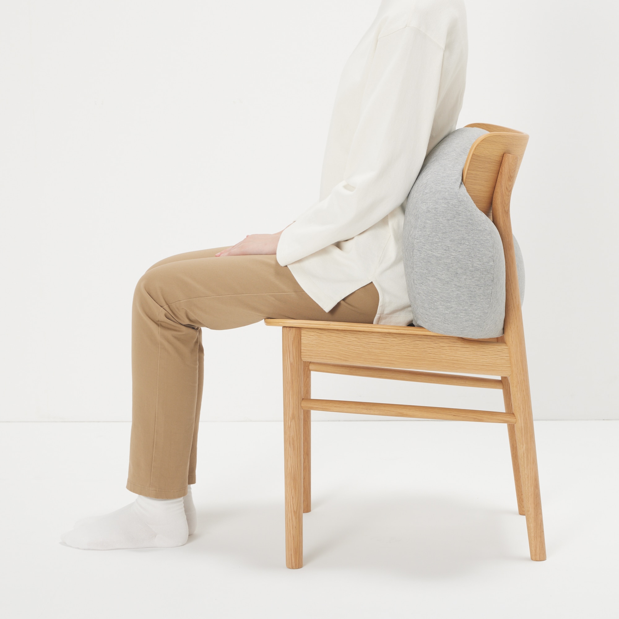 ひんやり綿やわらかマルチクッション