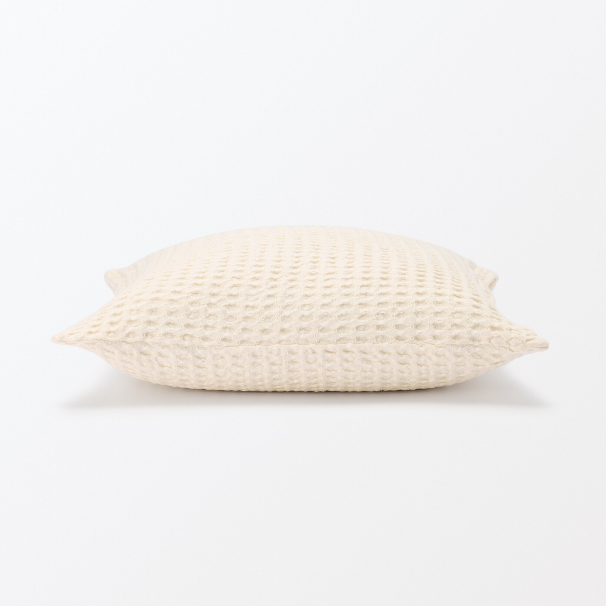 インド綿洗いざらしワッフル織クッションカバー