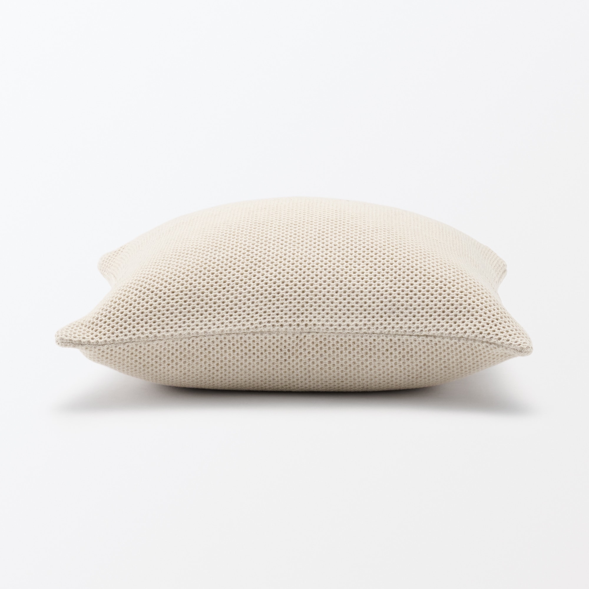 綿麻ワッフル織クッションカバー | 無印良品