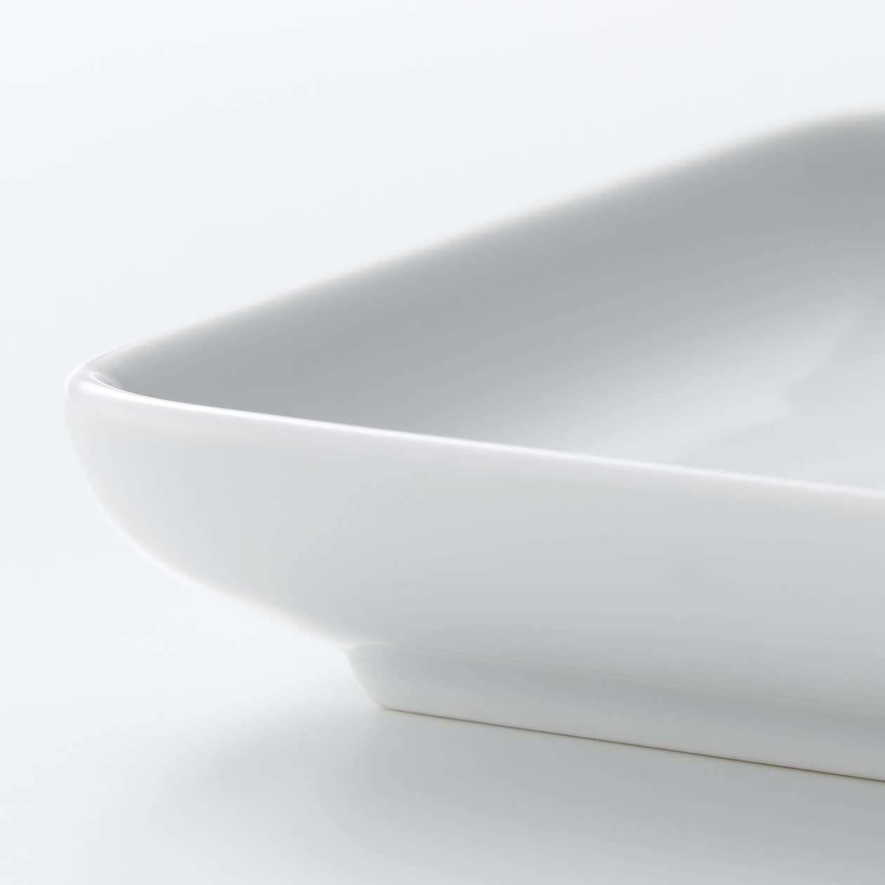 白磁正角皿・小 約幅１２×奥行１２×高さ２ｃｍ | 白磁 食器 通販 | 無印良品