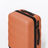 バーを自由に調節できる　ハードキャリーケース（３６Ｌ）