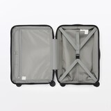 バーを自由に調節できる　ハードキャリーケース（３６Ｌ）