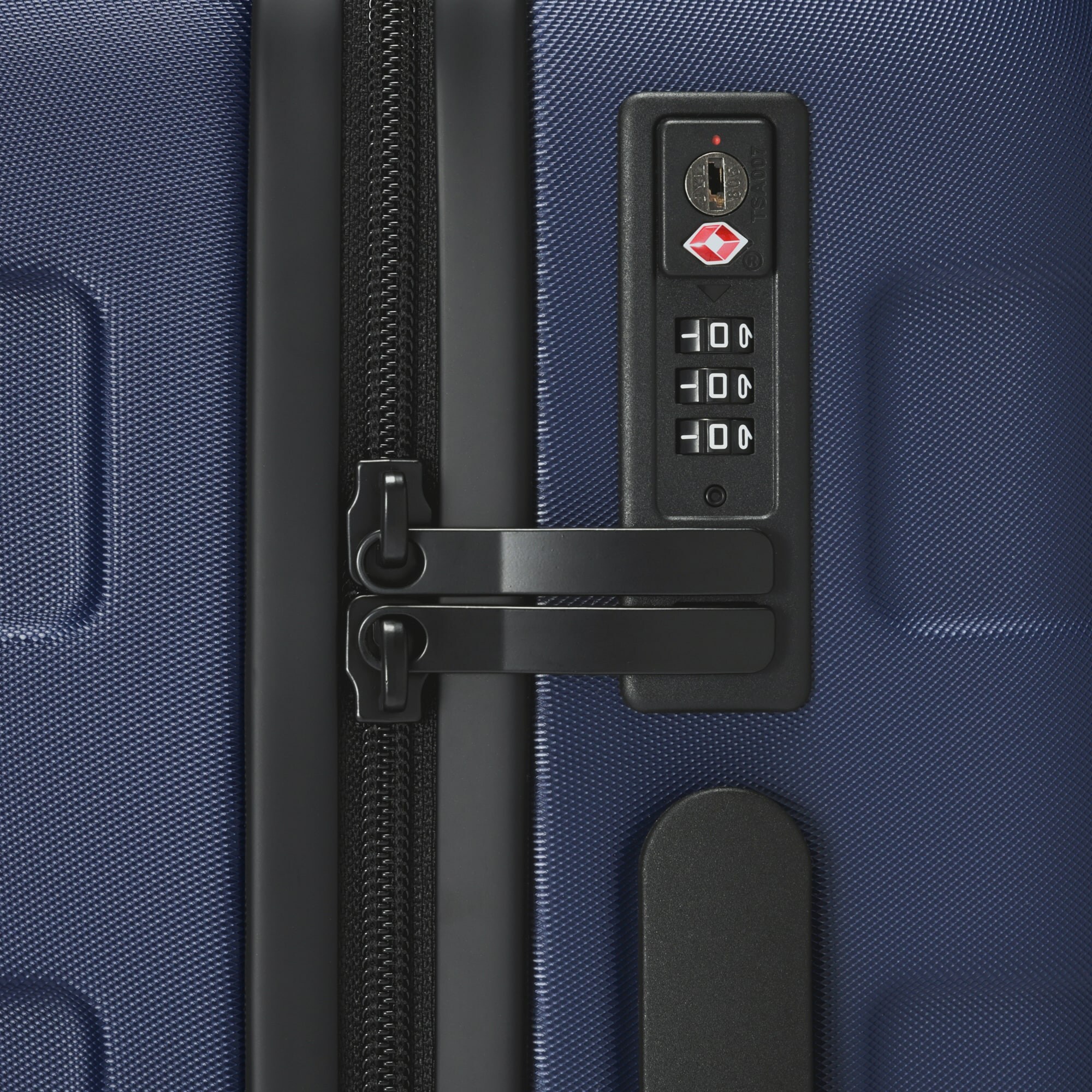 バーを自由に調節できる　ハードキャリーケース（３６Ｌ）