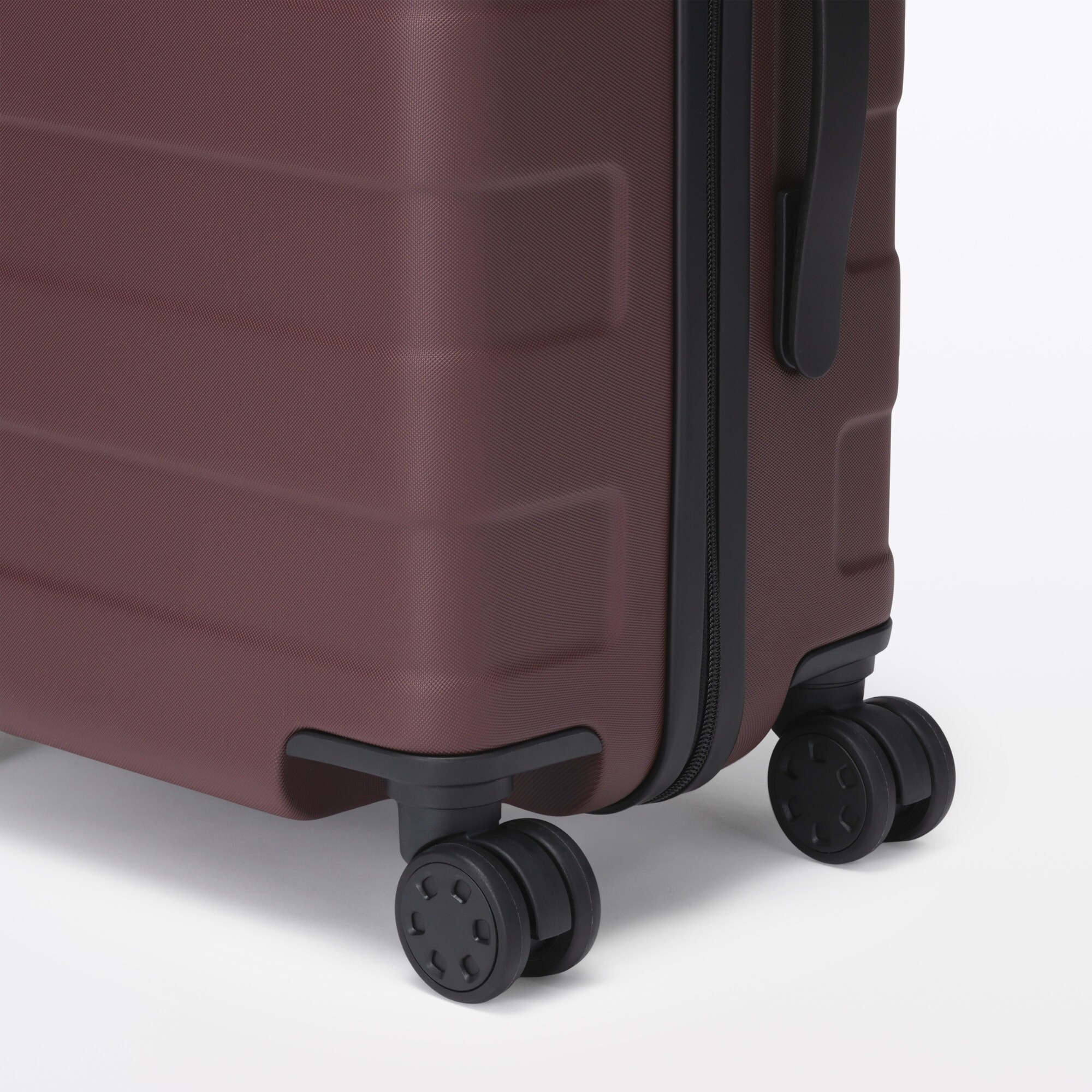 バーを自由に調節できる　ハードキャリーケース（３６Ｌ）