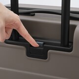 バーを自由に調節できる　ハードキャリーケース（３６Ｌ）